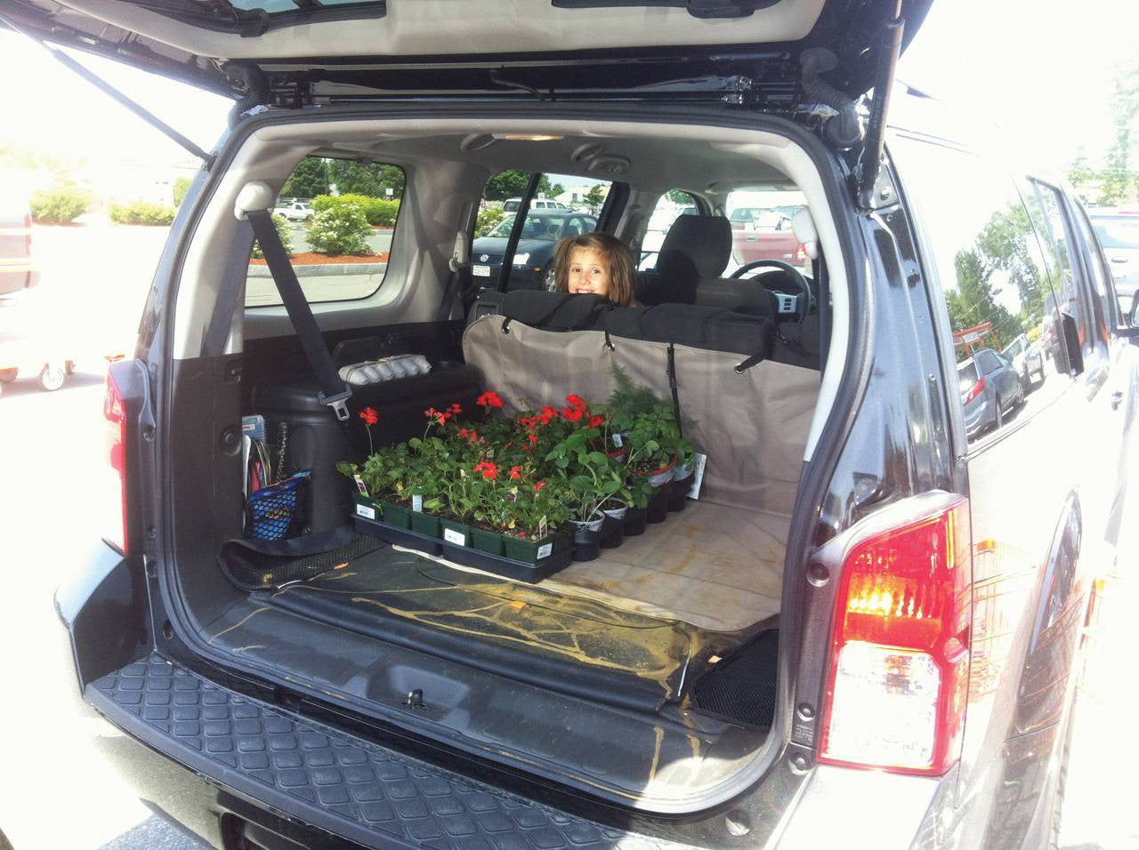 Kurgo® Cargo Cape - Critter Country Supply Ltd.