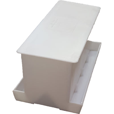 Plastic Game Chick Feeder